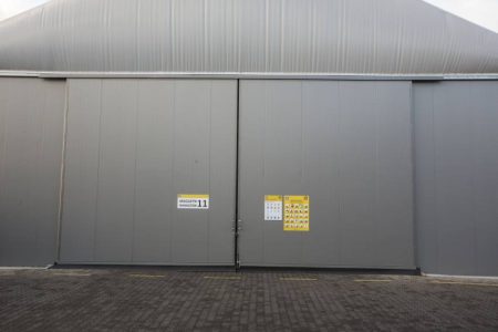 temporary warehouse